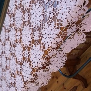 Vtg Crotchet Table Cloth Topper